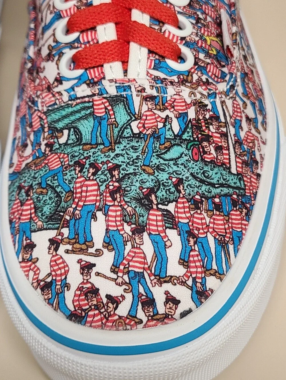 Vans X Where's Waldo ?  Authentic skateboard sneakers size 11